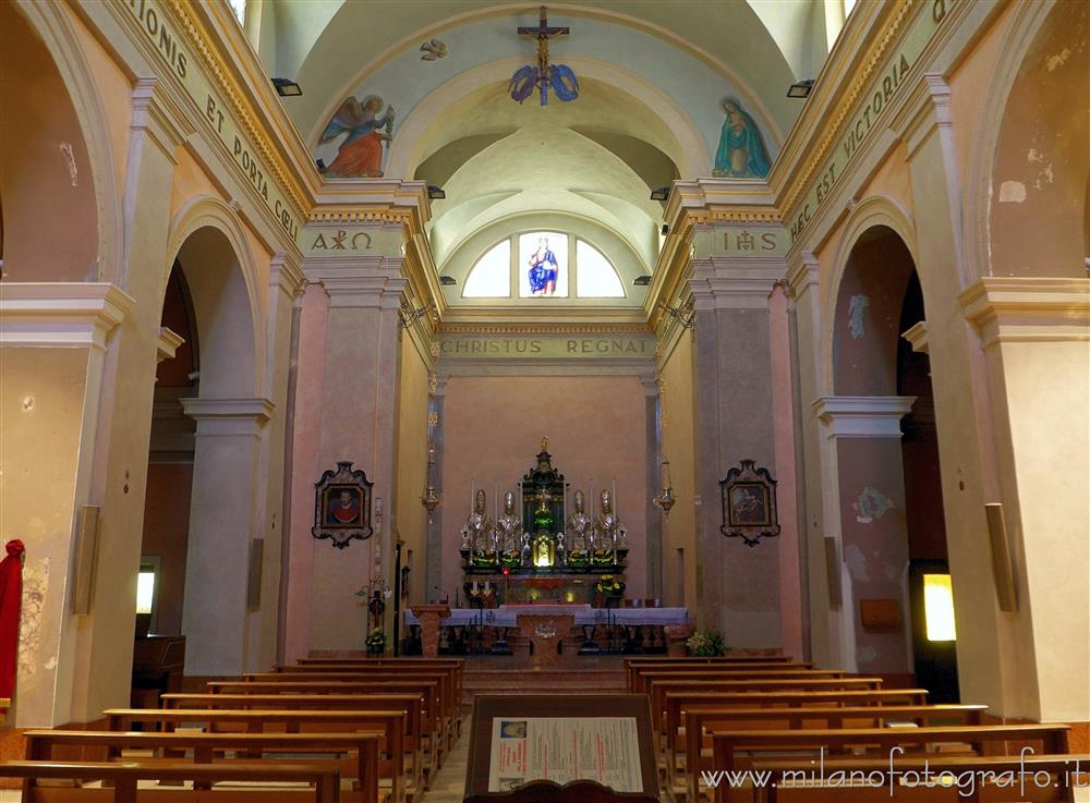 Cassinetta Lugagnano (Milan, Italy) - Interior of the Church of Sant'Antonio Abate